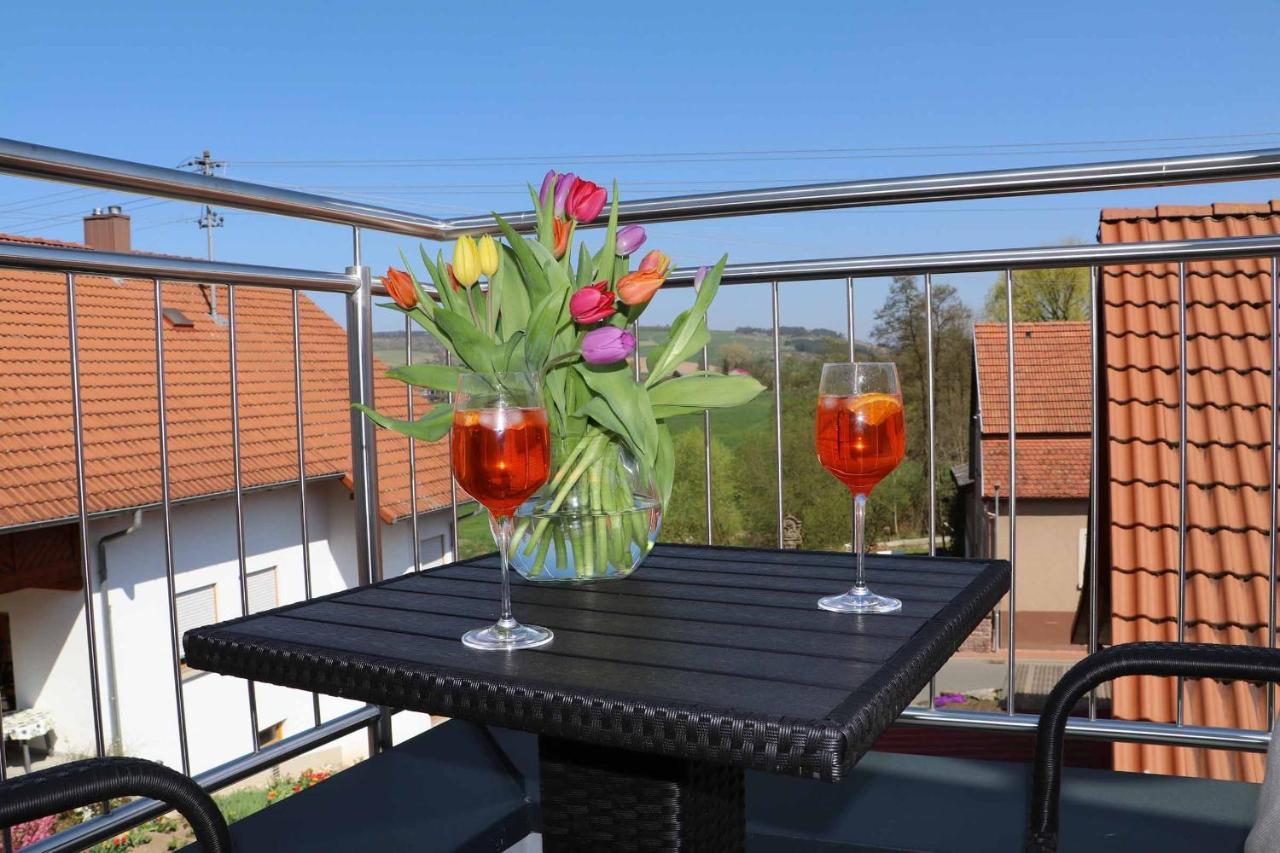 Penthouse Tauberblick Tauberbischofsheim Exterior foto